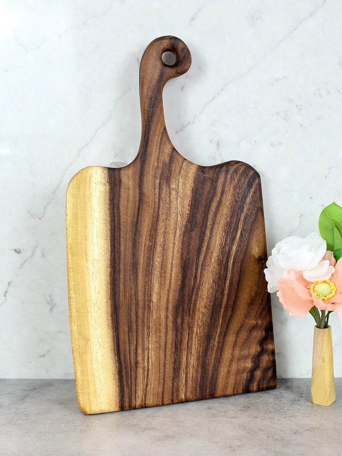 Live Edge Hardwood Cutting Board with Handle | Large